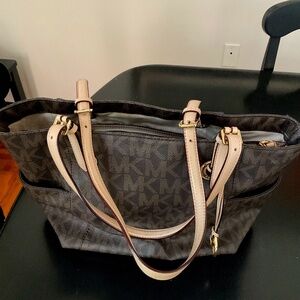 Michael Kors tote